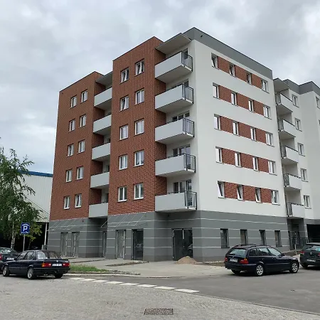 アパート Apartament 102 G&w